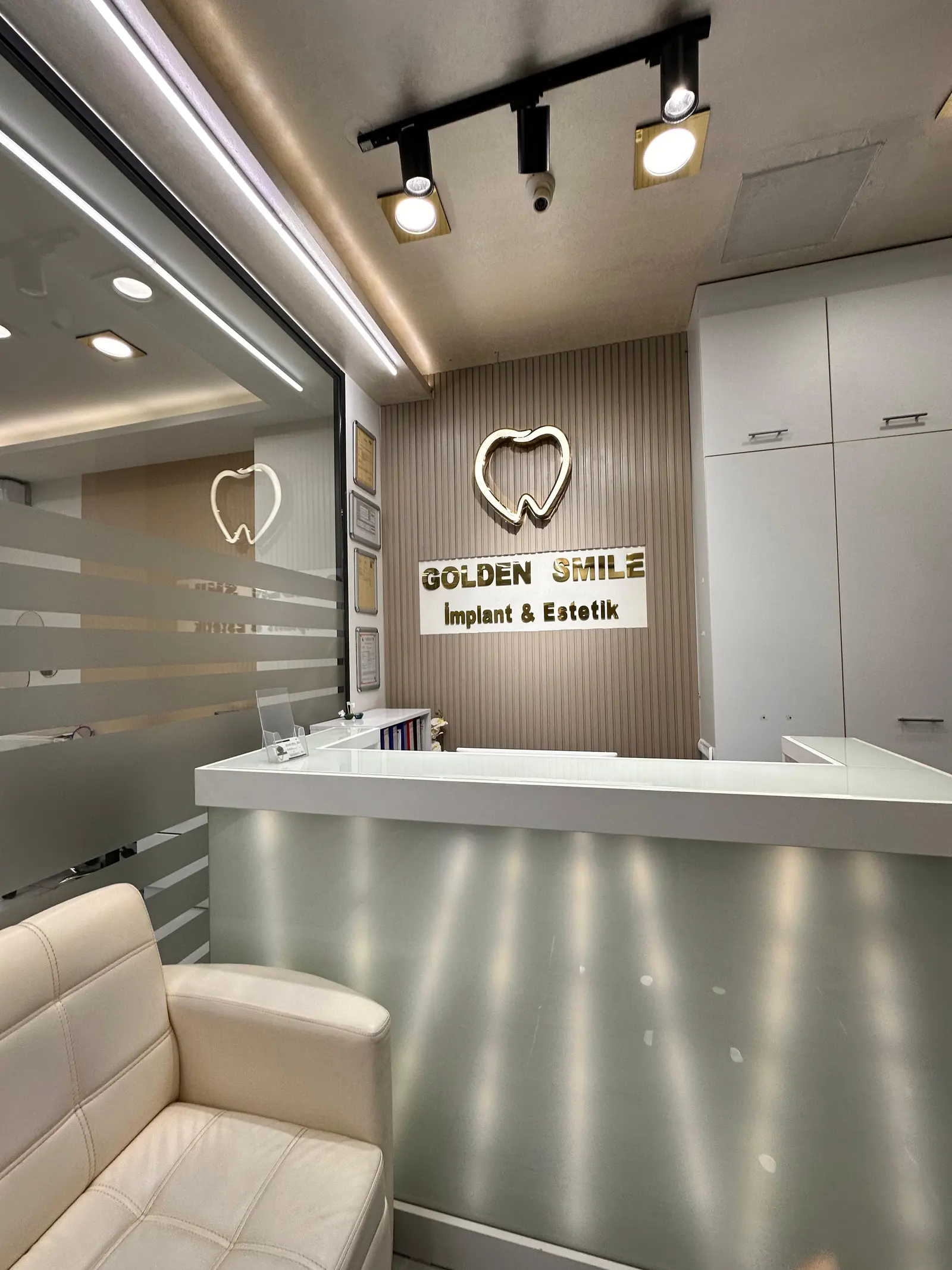Golden Smile Basaksehir