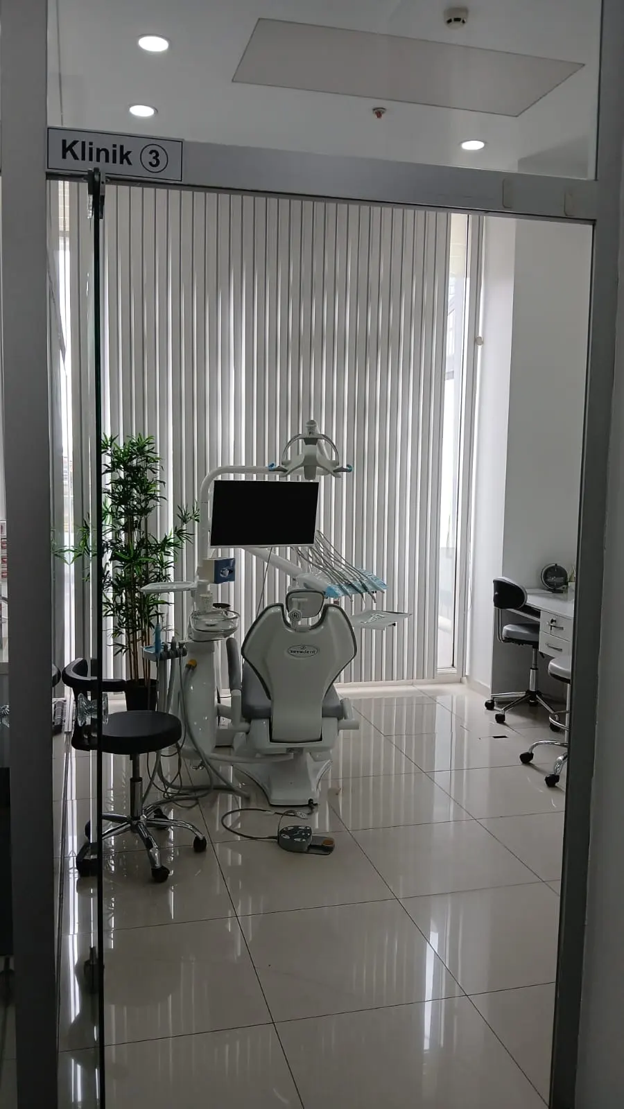 Temadent Ağız ve Diş Sağlığı Polikliniği