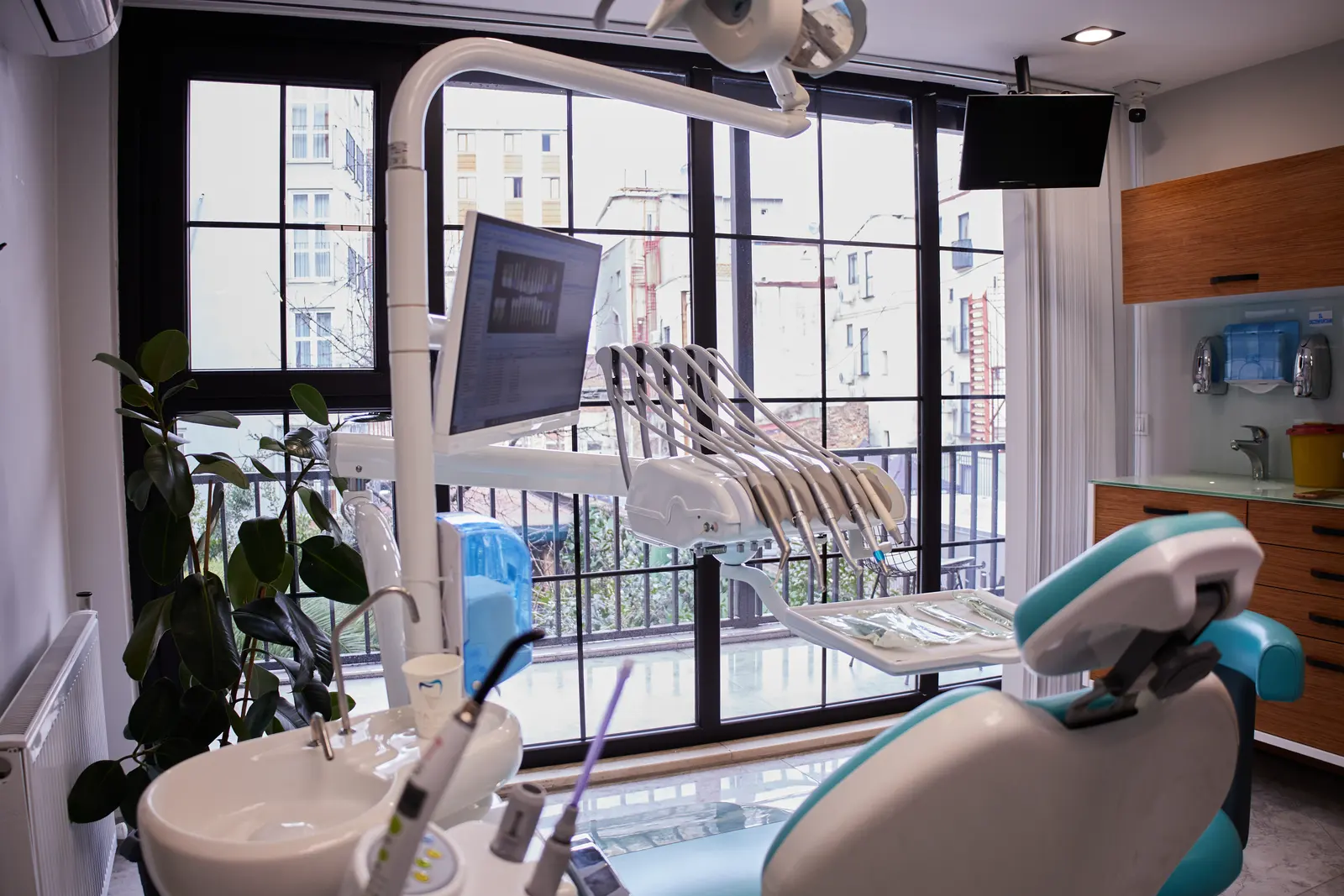 Ata Pera Dental Center