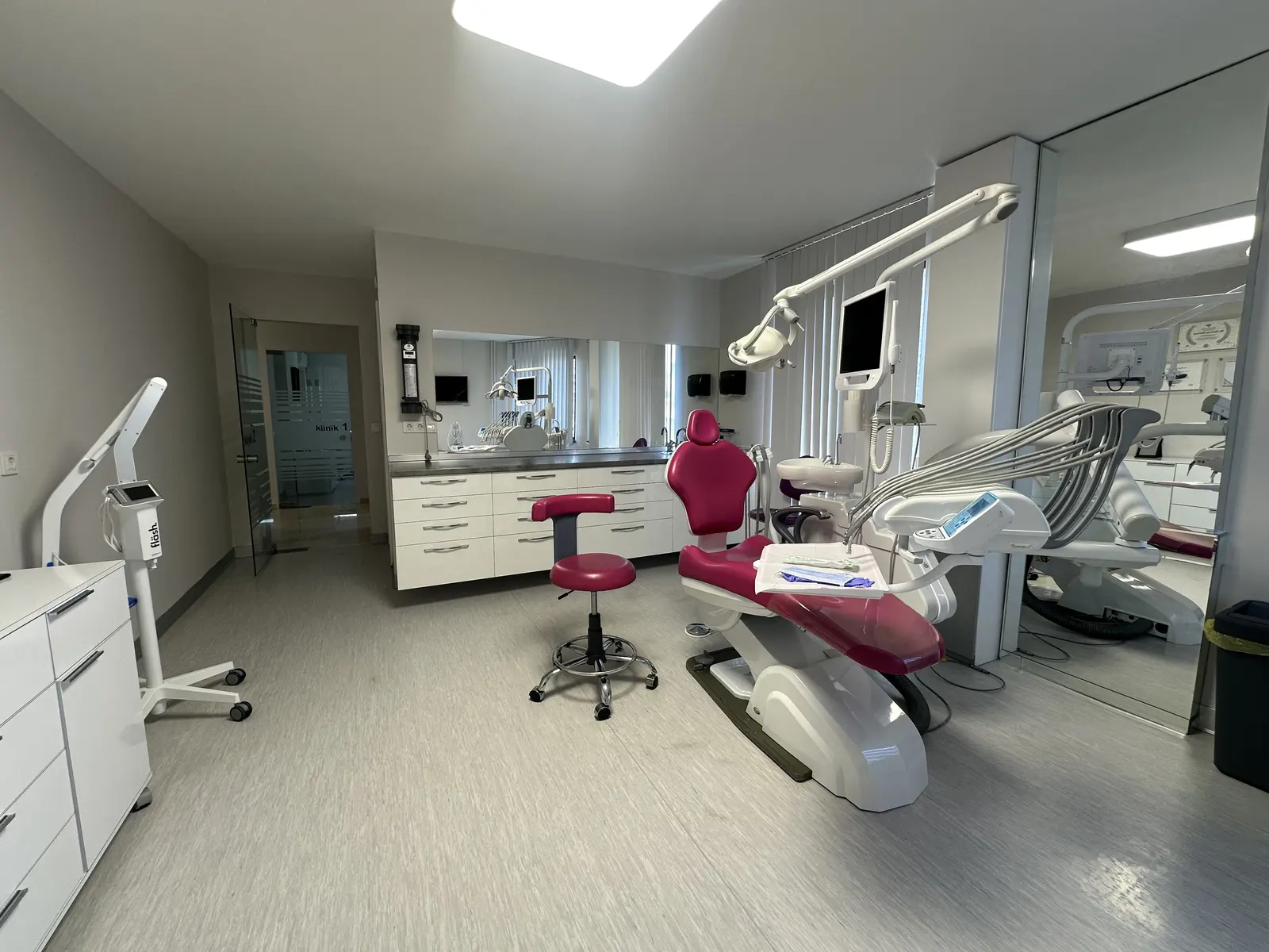 OzgeSancaktar Dental Clinic