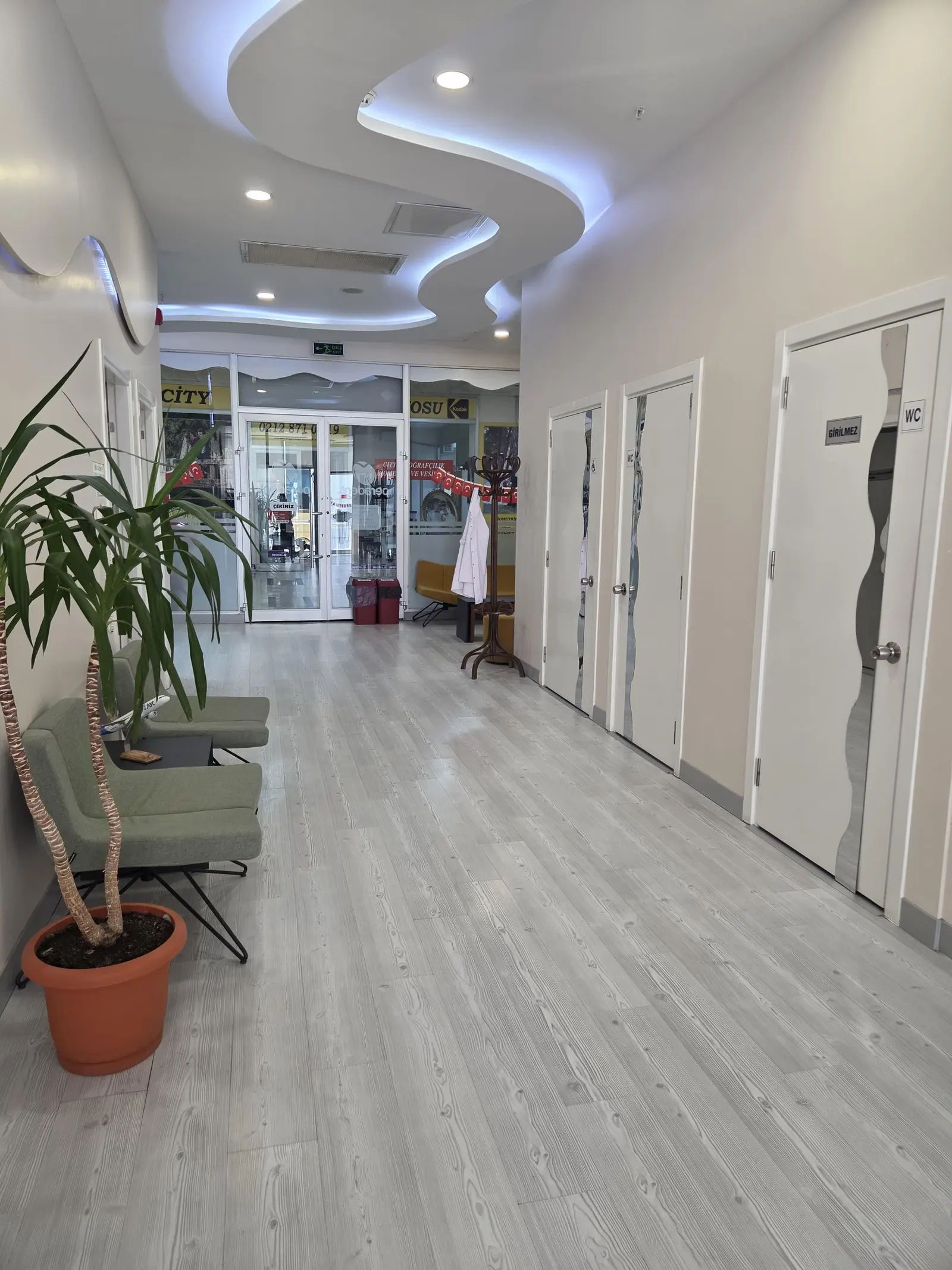 Peradent Ağız Ve Diş Kliniği
