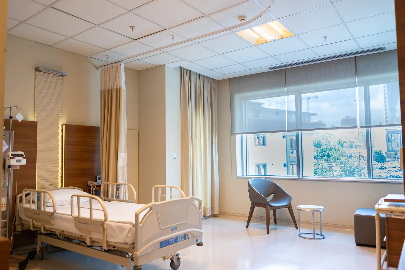 Ataşehir Florence Nightingale Hastanesi