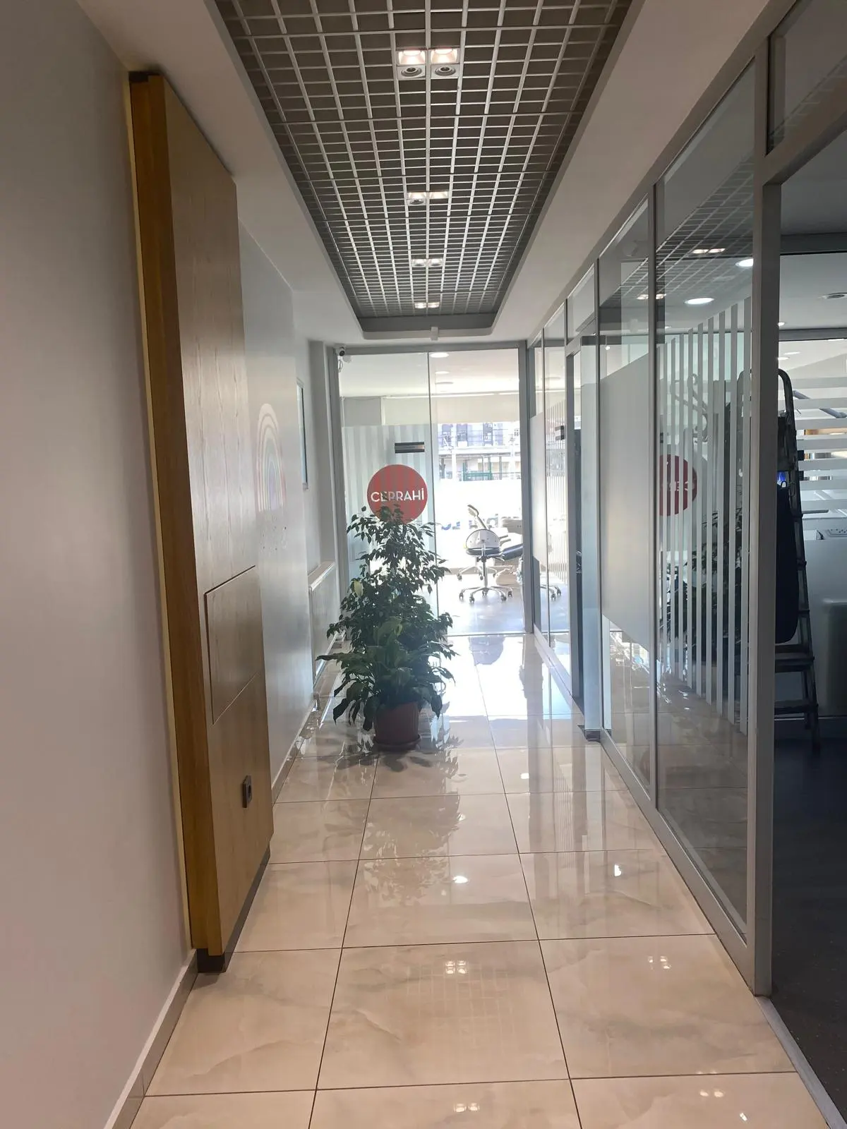Laser Istanbul Oral and Maxillofacial Clinic