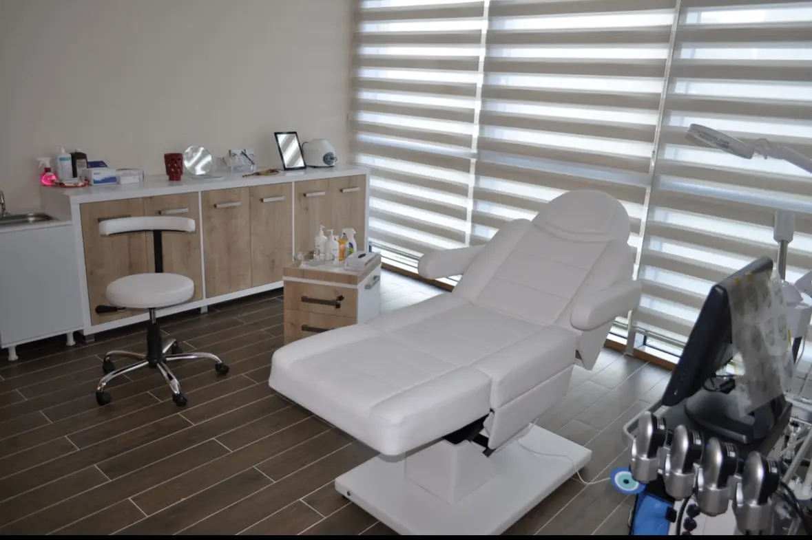Op. Dr. Seda Asfuroğlu
