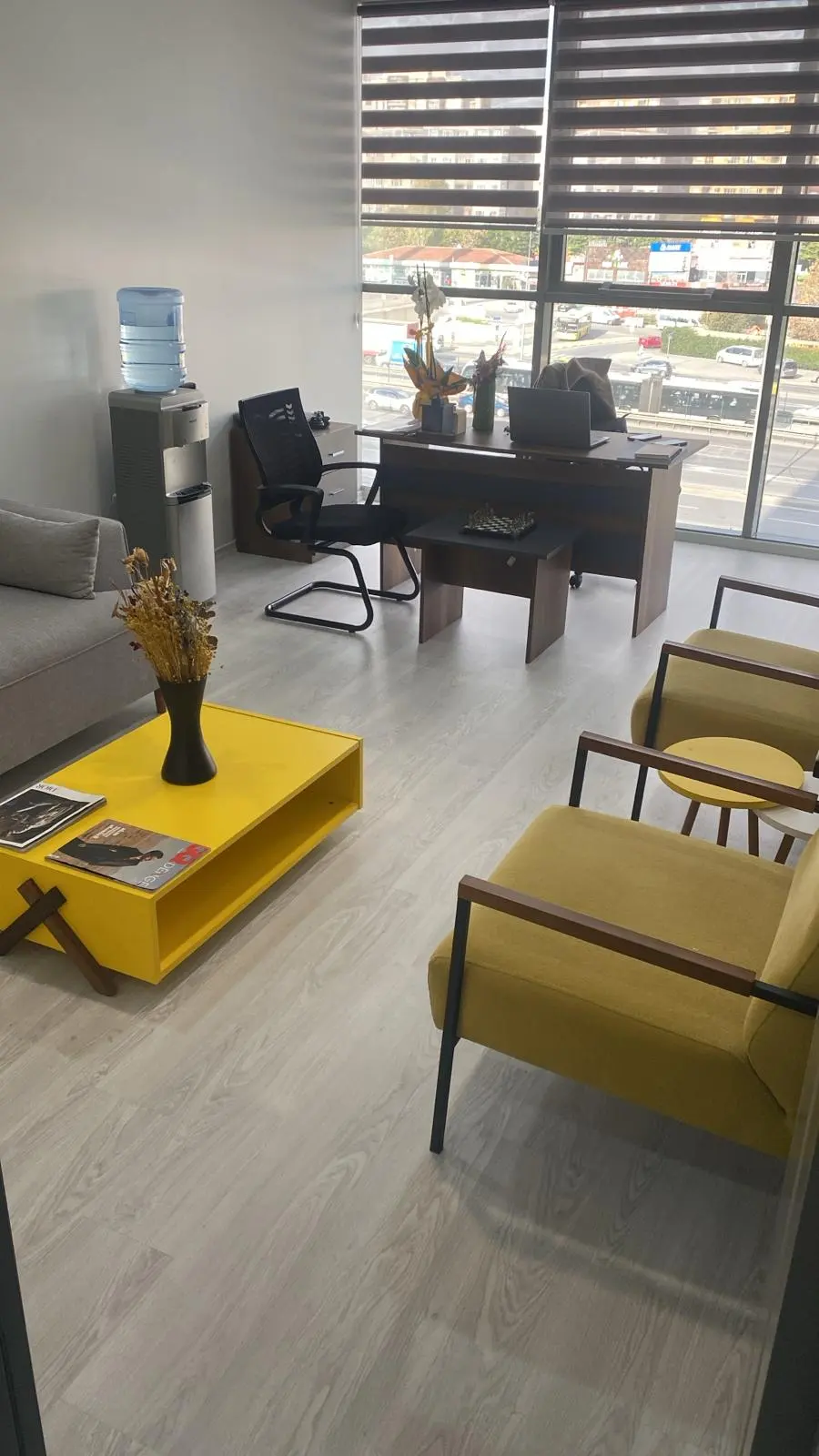 Dr veysel Sarraf clinic