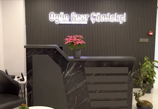 Ogün Onur Çömlekçi Dental Clinic