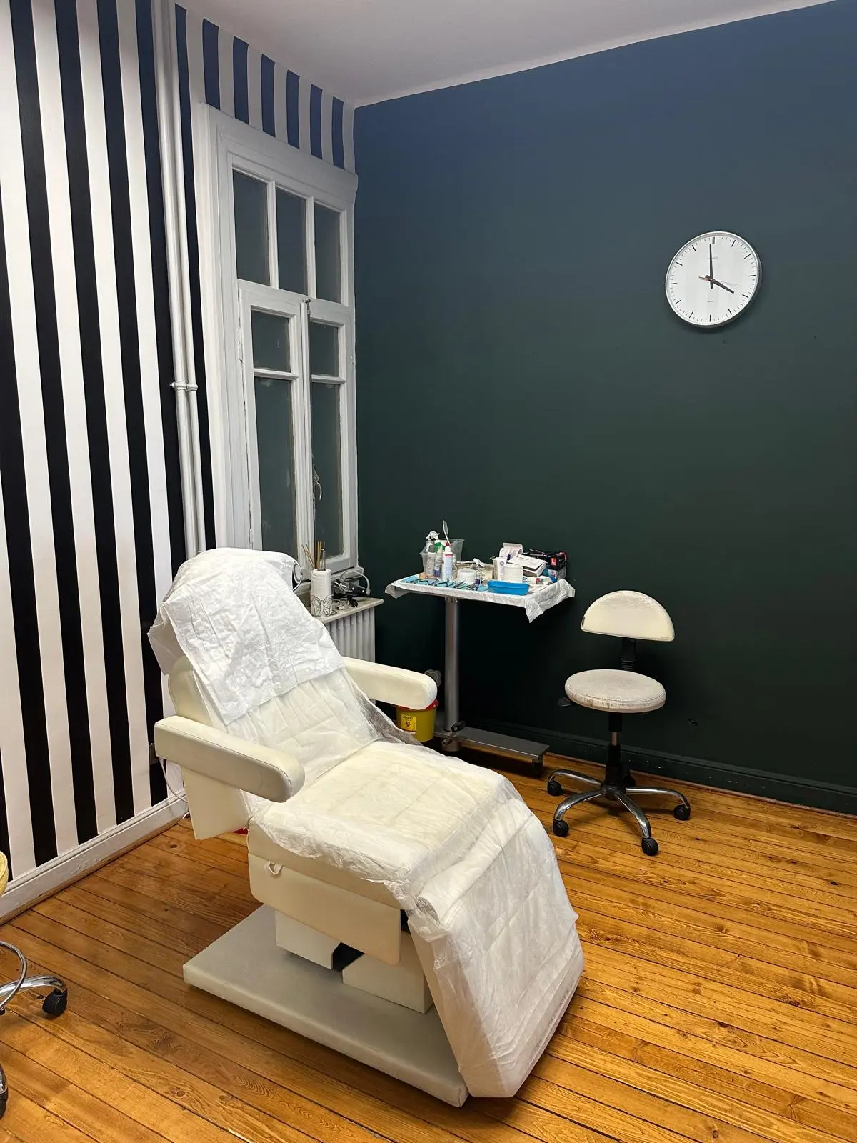 Dr. Zafer Atakan's Clinic