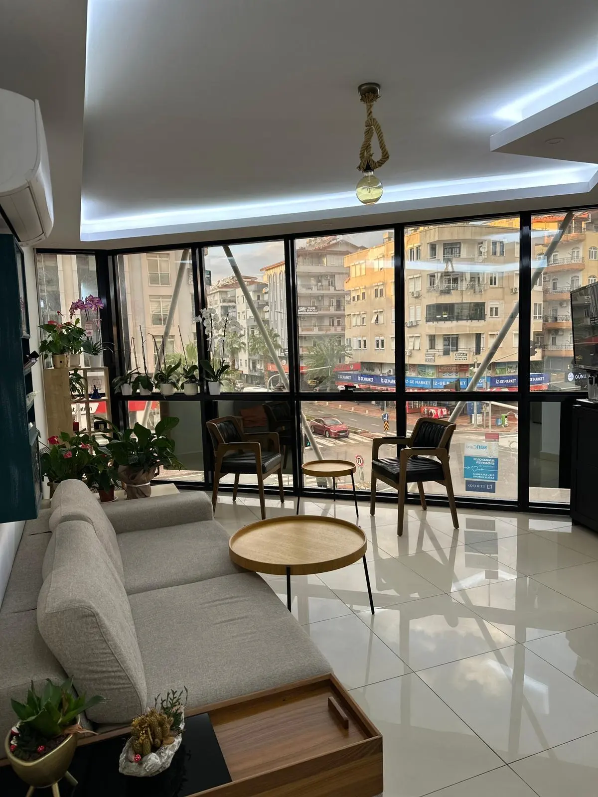 Diş Hekimi Hamza EROL