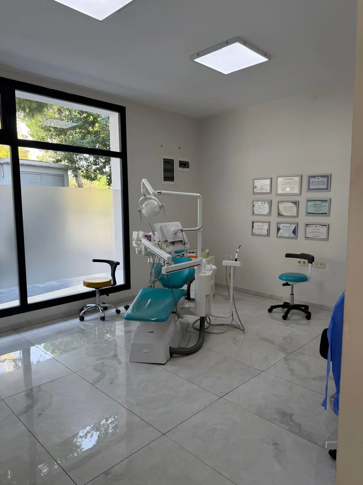 Denta Rosa Ağız ve Diş Sağlığı Polikliniği