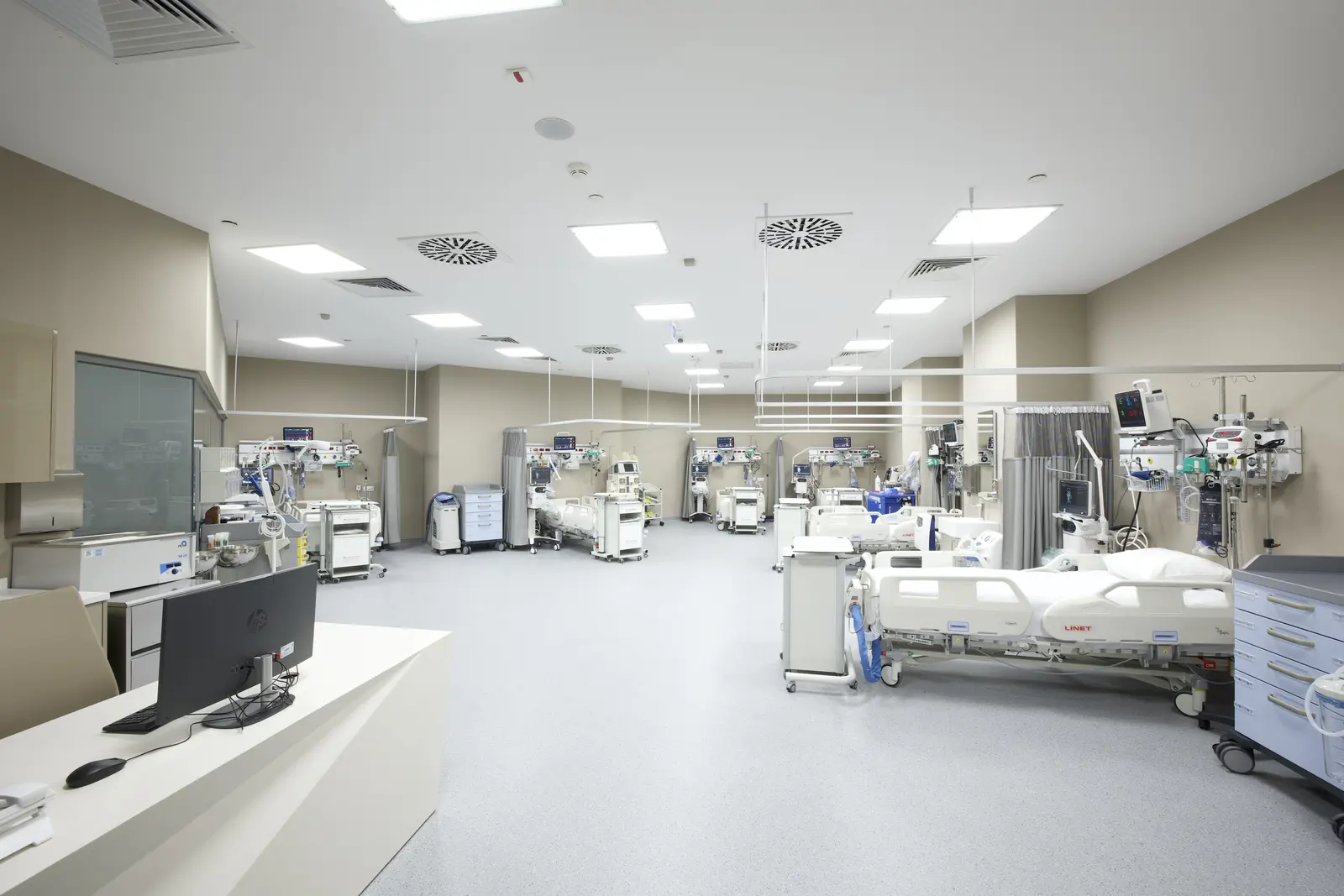 İstinye Üniversitesi Liv Hospital Topkapı
