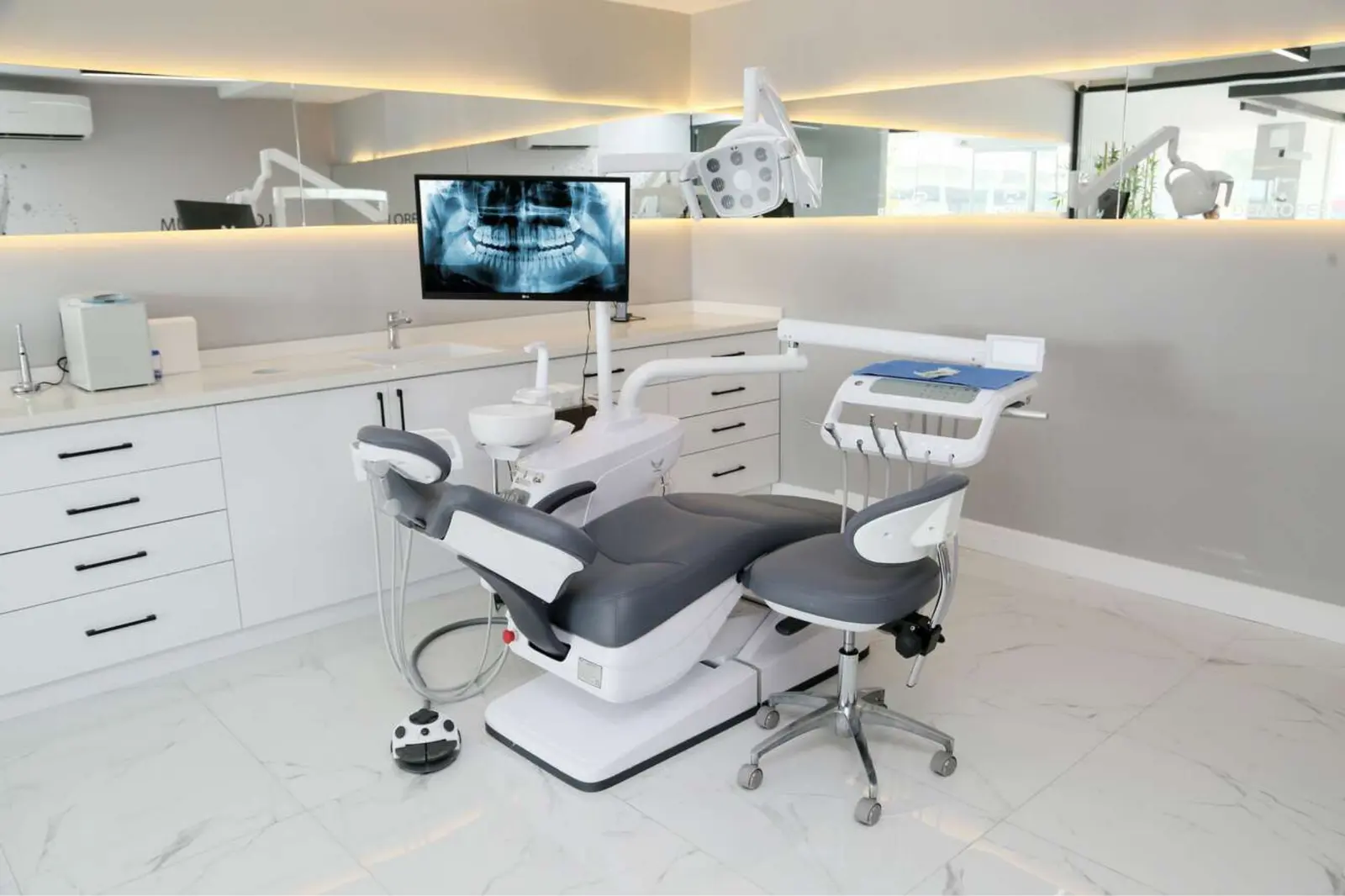 Dentoper Antalya Diş Kliniği