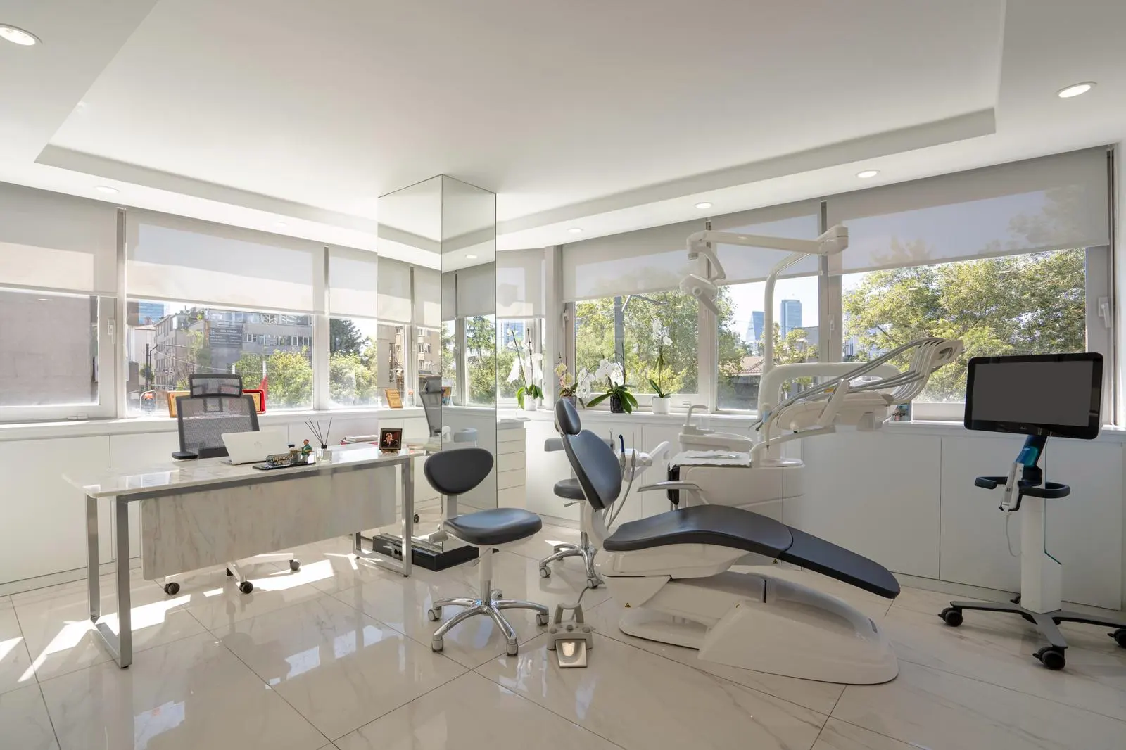 Cemre Geze Dental Clinic