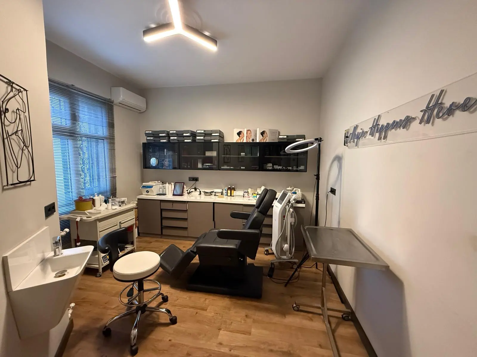 Uzm. Dr. Turgut Kayadibi Muayenehanesi