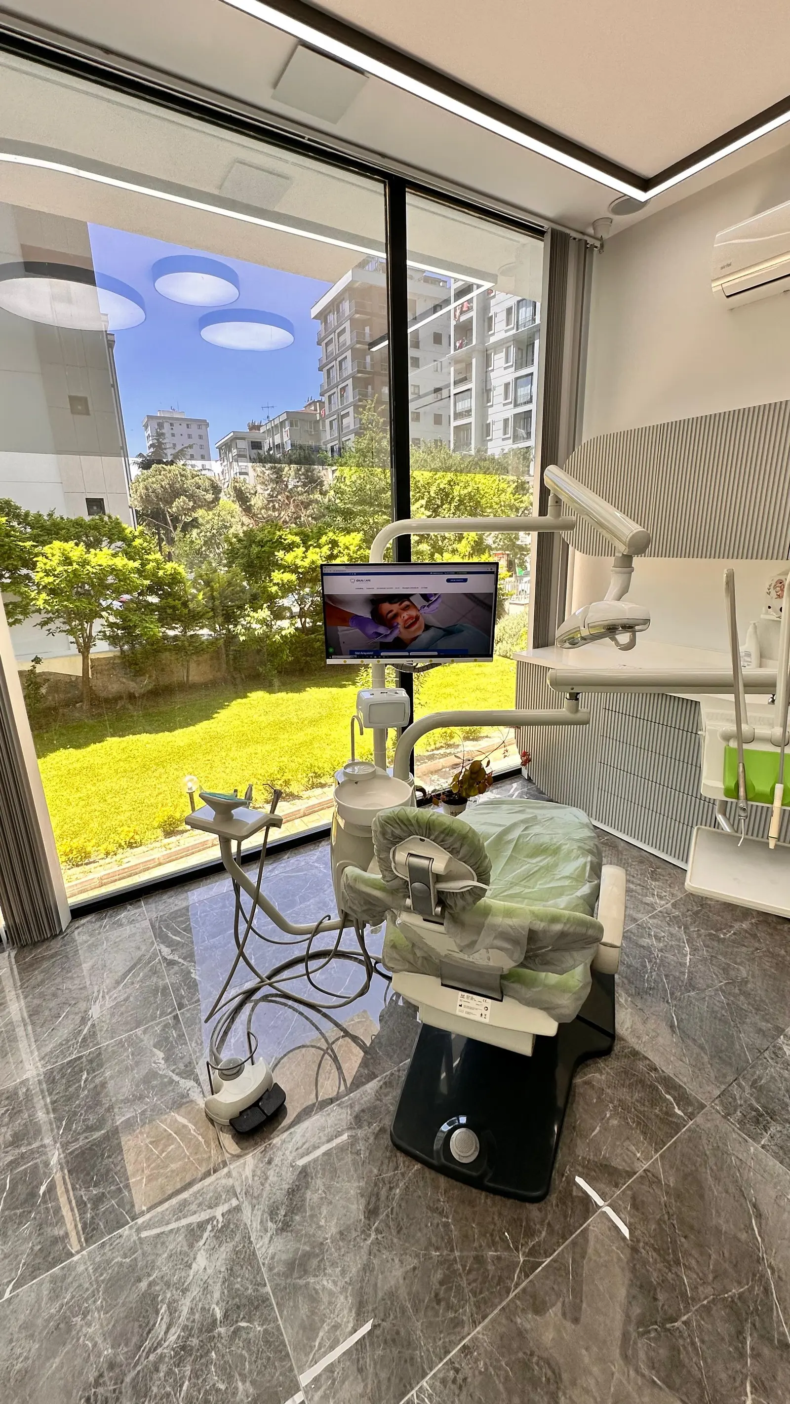 IdealCare Dental Clinic