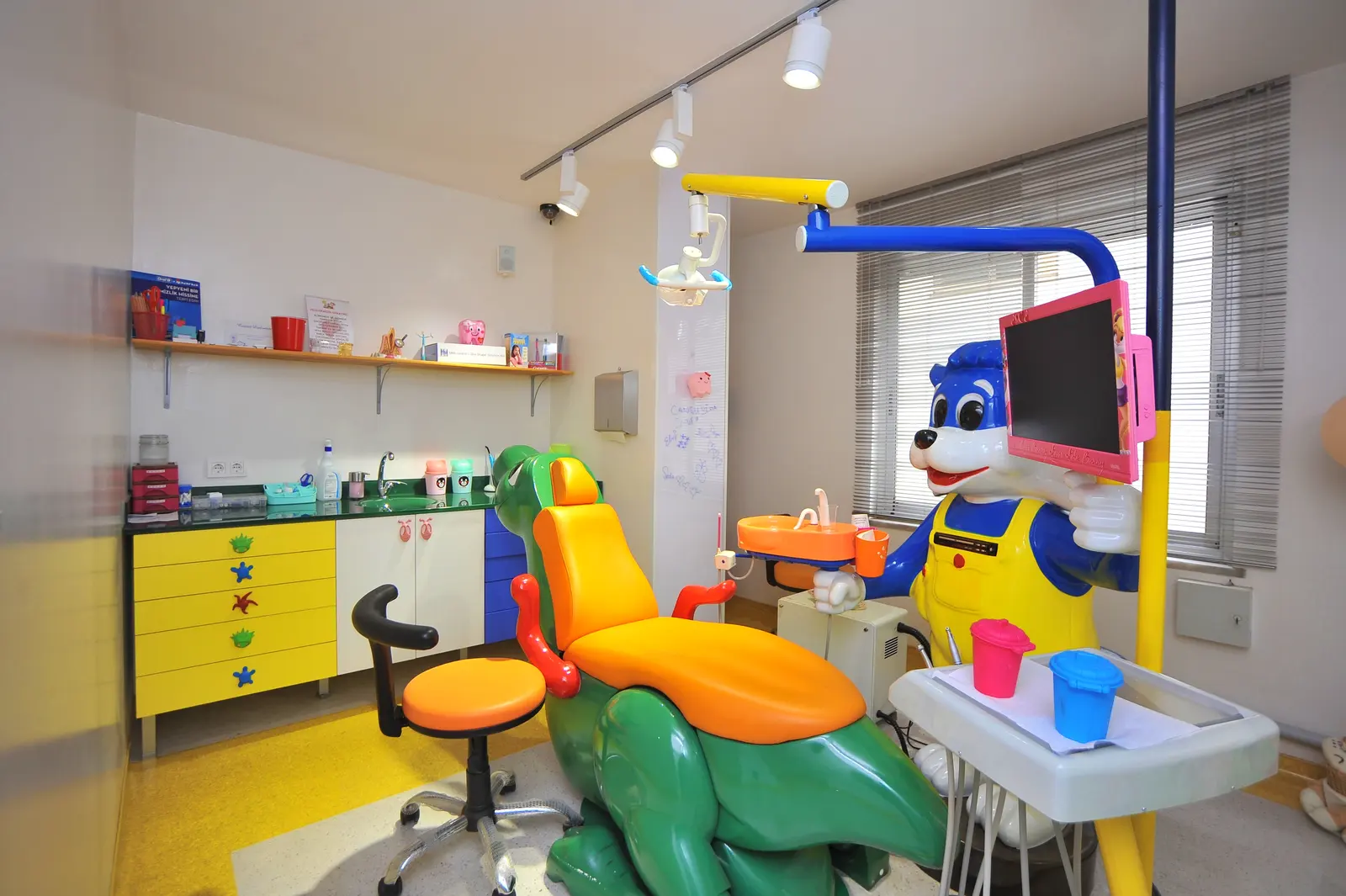 Özel Dentadent Ortonorm Ağız ve Diş Sağlığı Polikliniği