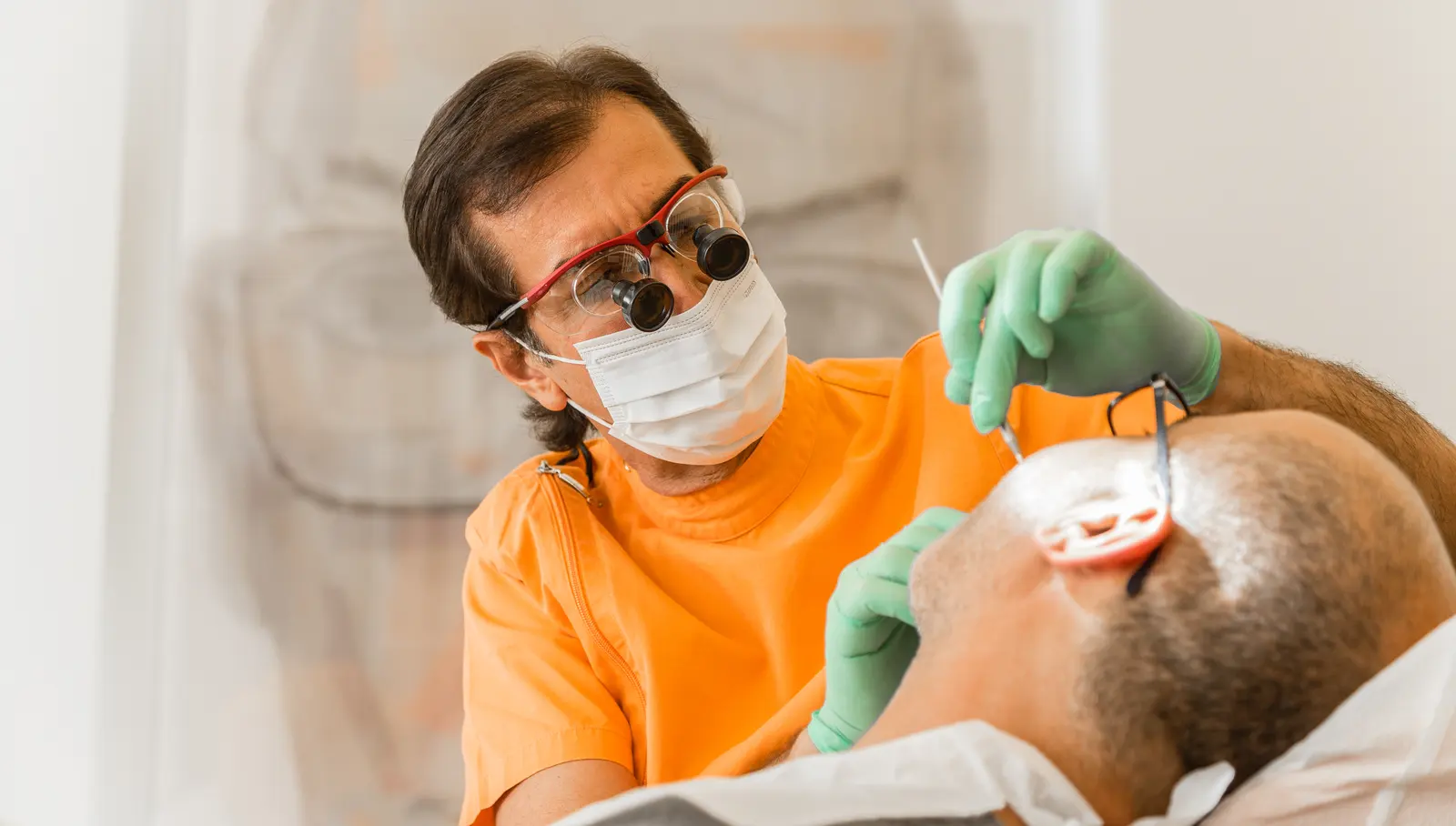Özel Erhan Aydınlar Oral and Dental Health Clinic