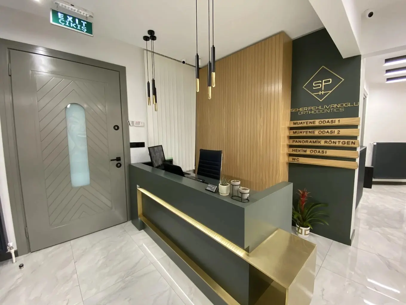 Seher Pehlivanoğlu Diş Kliniği