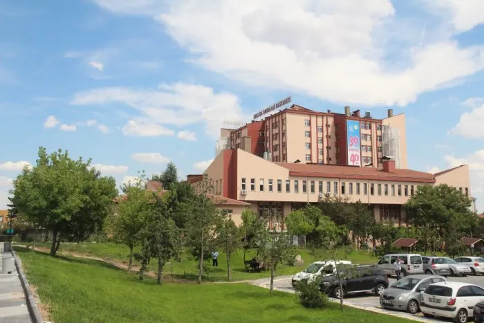 T.C. Sağlık Bakanlığı SBÜ Ankara Dr.Abdurrahman Yurtaslan Onkoloji E.A.H.