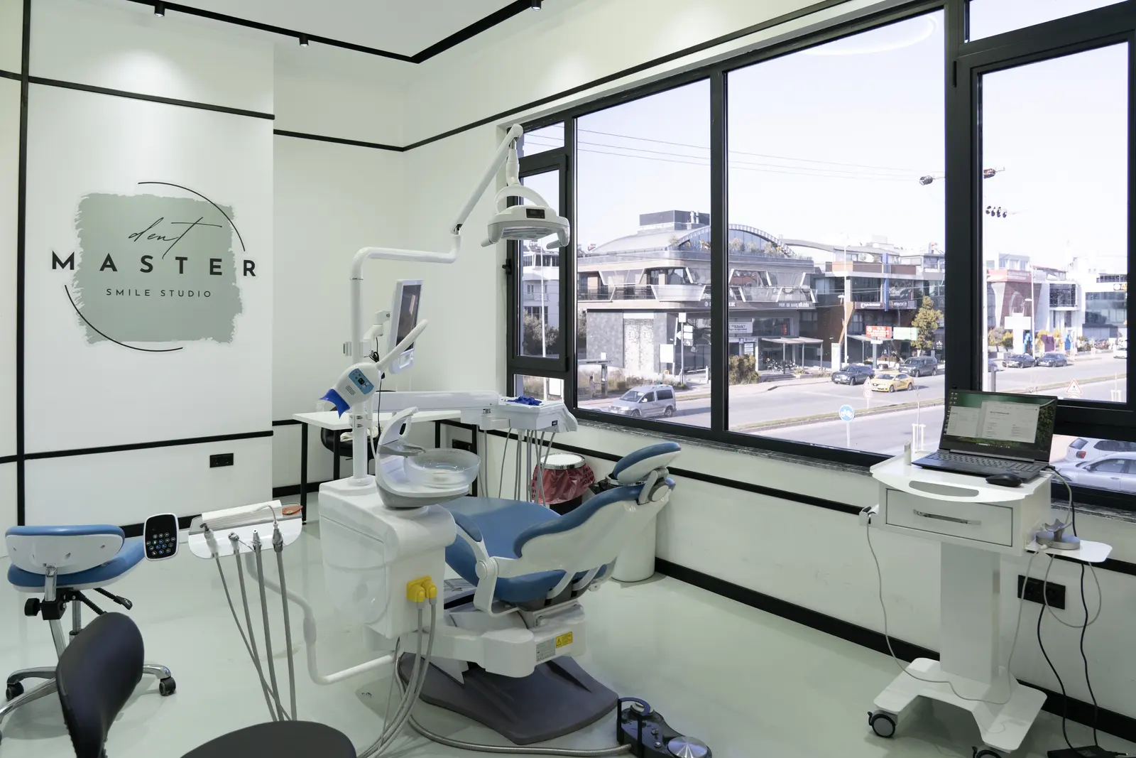 Master Smile Studio