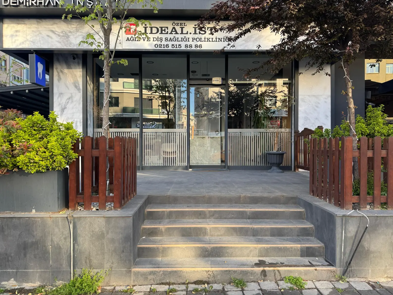 İdealist Ağız ve Diş Sağlığı Polikliniği