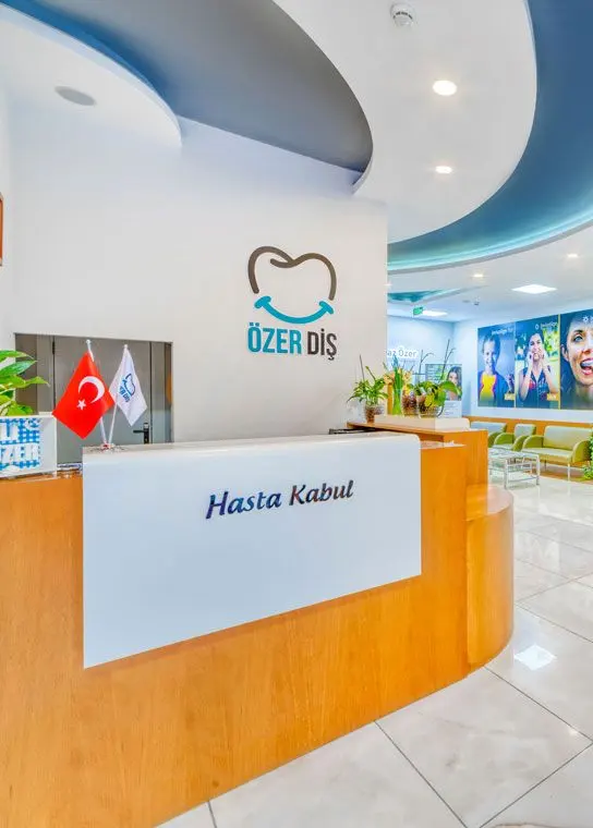Özel