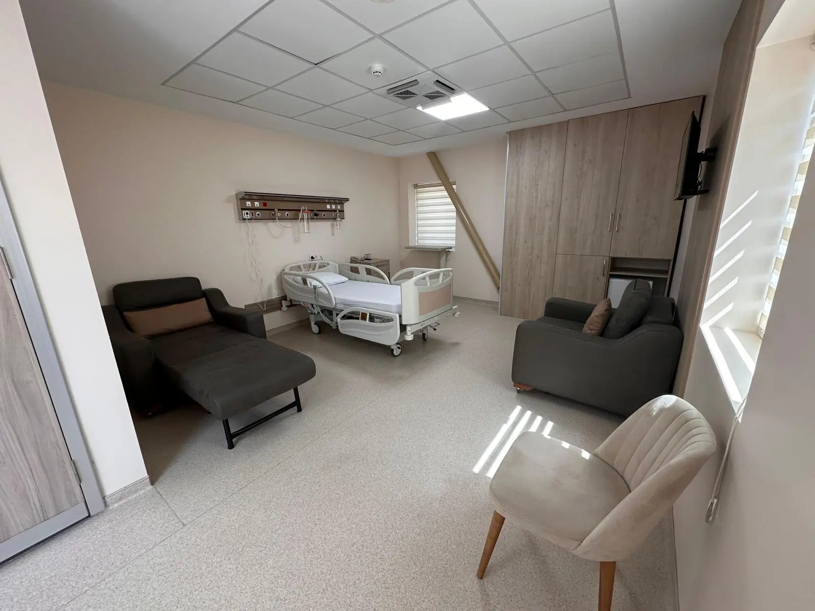A Breath Private Hospital